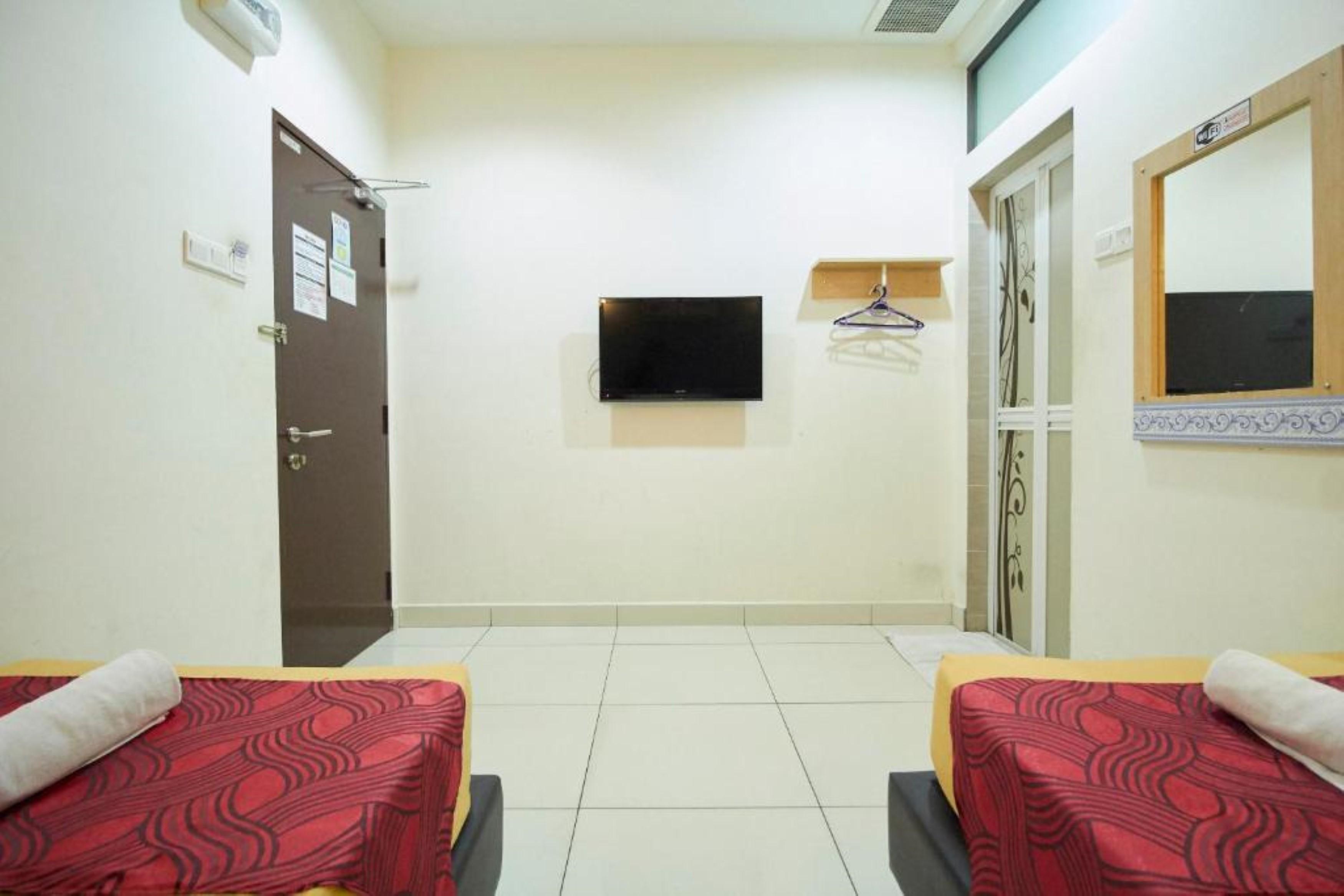 Coop Hotel Putrajaya & Cyberjaya Kampung Dengkil Kültér fotó