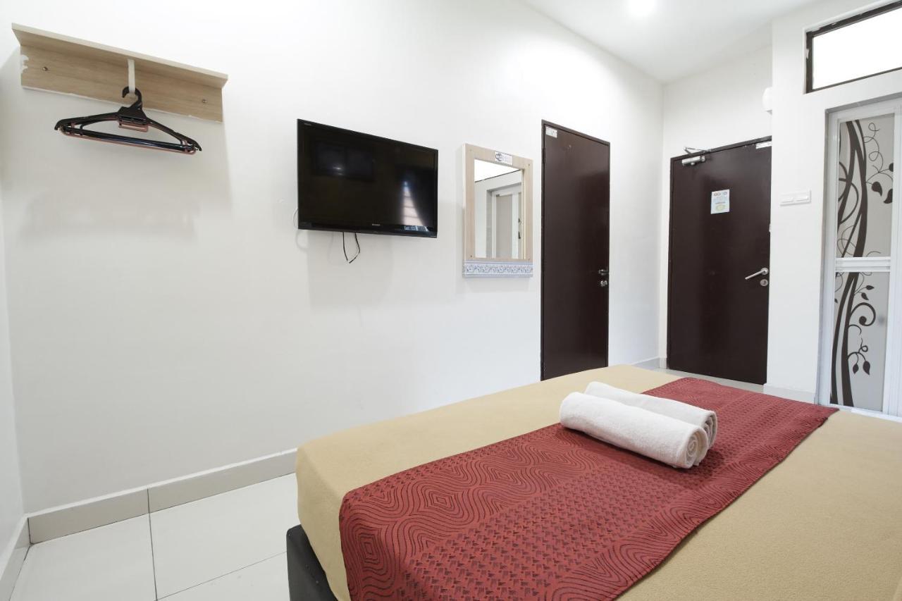 Coop Hotel Putrajaya & Cyberjaya Kampung Dengkil Kültér fotó