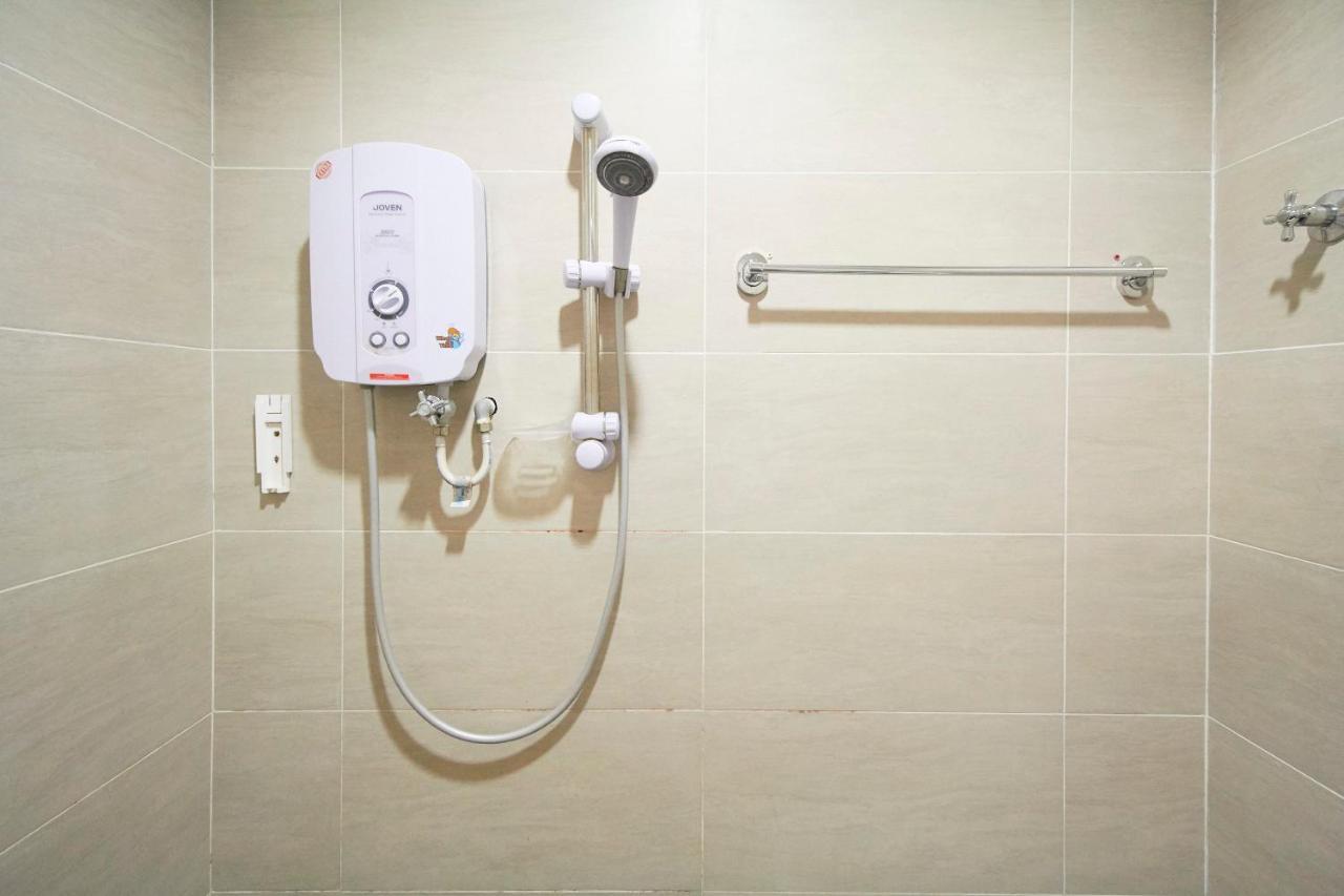 Coop Hotel Putrajaya & Cyberjaya Kampung Dengkil Kültér fotó