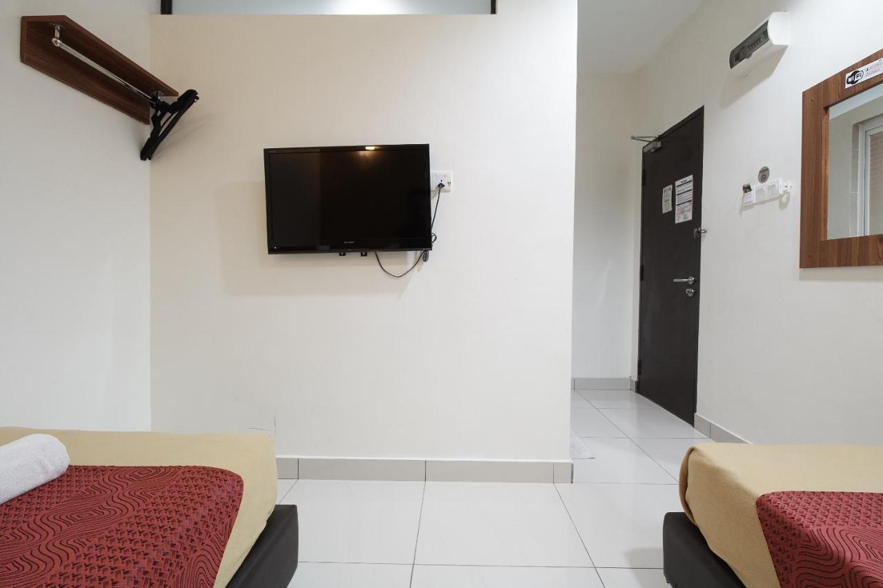 Coop Hotel Putrajaya & Cyberjaya Kampung Dengkil Kültér fotó